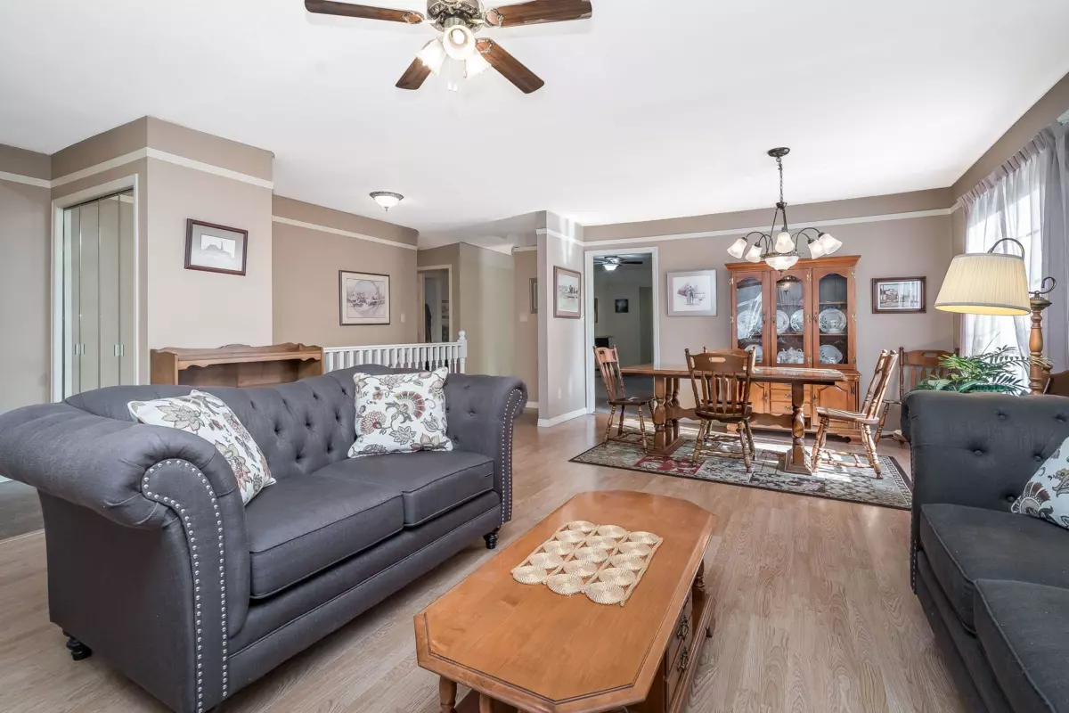 Dining Area Photo of 25 33020 Maclure Road, Abbotsford, BC
