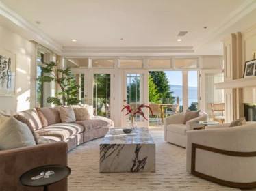 Breakfast Nook Photo of 1550 Blanca Street, Vancouver, BC