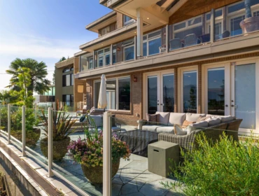 Garden / Landscaping Photo of 1550 Blanca Street, Vancouver, BC