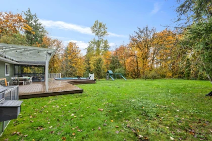 Backyard Photo of 24445 104 Avenue, Maple Ridge, BC