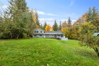 Outdoor Deck Photo of 24445 104 Avenue, Maple Ridge, BC