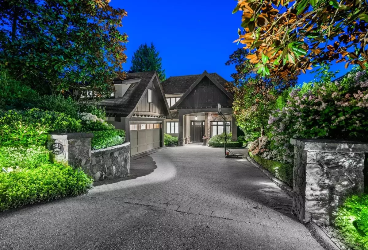 Exterior Rear Photo of 2312 Kings Avenue, West Vancouver, BC