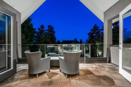 Loft / Bonus Room Photo of 2312 Kings Avenue, West Vancouver, BC