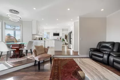 Breakfast Nook Photo of 2888 Norbury Place, Coquitlam, BC