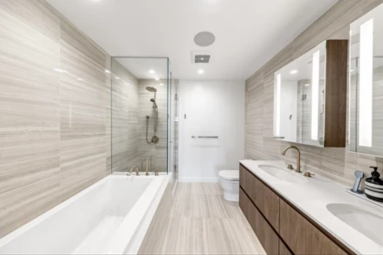 Entry Foyer Photo of 703 6833 Pearson Way, Richmond, BC