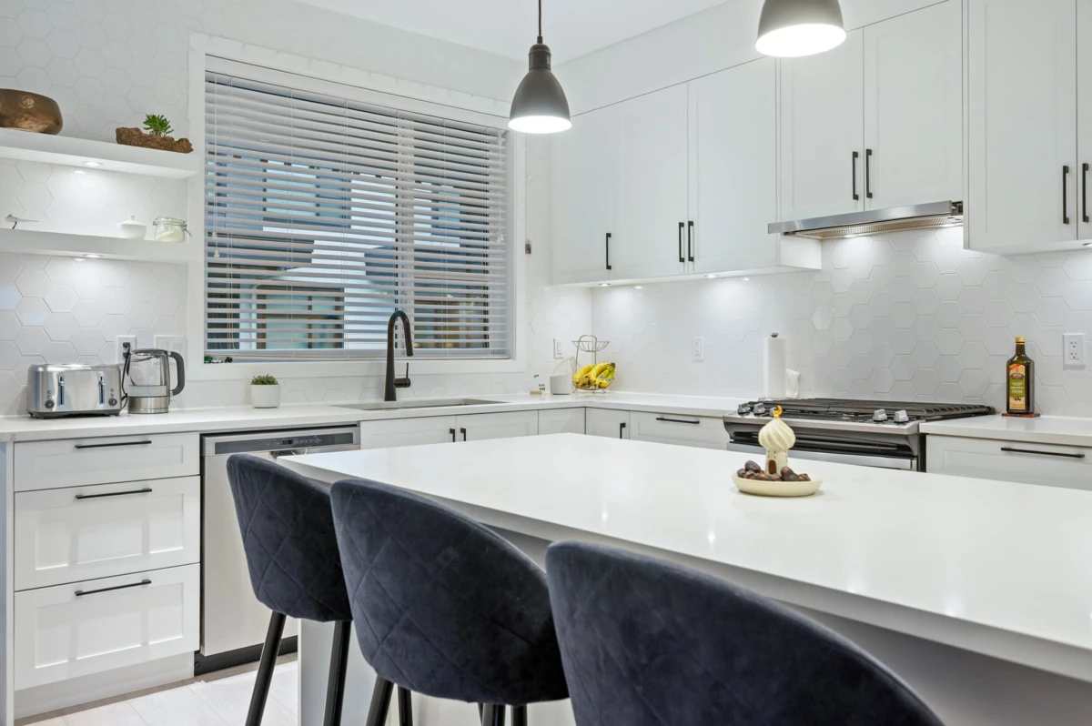 Dining Area Photo of 33 7127 193a Street, Surrey, BC