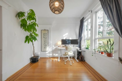 Guest Bathroom Photo of 303 1131 W 11th Avenue, Vancouver, BC