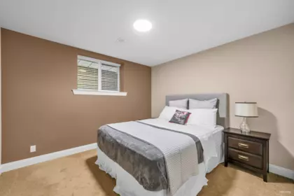 Basement Recreation Room Photo of 2560 162 Street, Surrey, BC