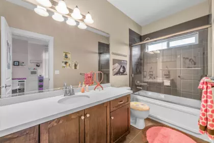 Powder Room Photo of 2560 162 Street, Surrey, BC