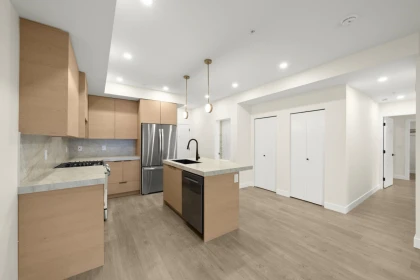Kitchen Island Photo of 211 15353 17 Avenue, Surrey, BC