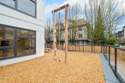 Outdoor Deck Photo of 211 15353 17 Avenue, Surrey, BC