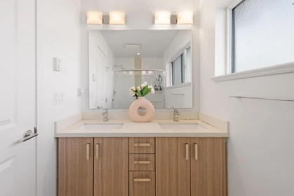 Hallway Photo of 10 7180 Gilbert Road, Richmond, BC