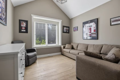 Entry Foyer Photo of 3 24453 60 Avenue, Langley, BC