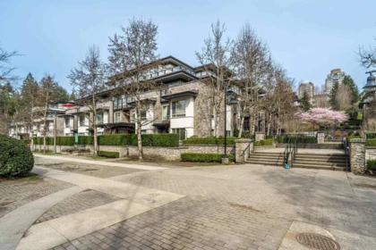 302 7428 Byrnepark Walk, Burnaby, BC, Burnaby — Apartment/Condo for sale