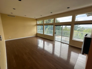 924 London Place, New Westminster, BC, New Westminster — Single Family Residence for sale