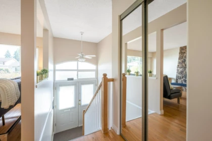 Entry Foyer Photo of 10601 Hermosa Drive, Delta, BC