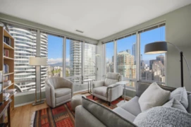 1607 989 Nelson Street, Vancouver, BC