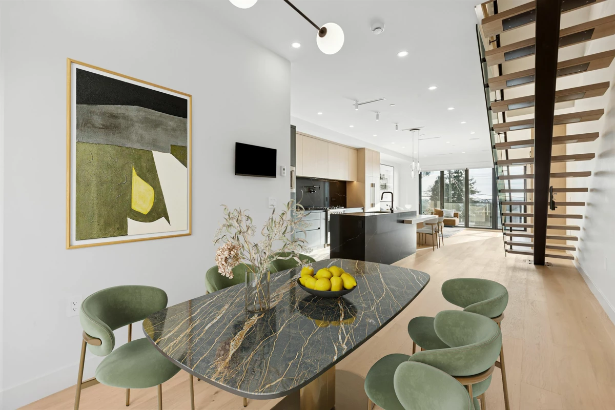 Family Room Photo of 2130 Qualicum Drive, Vancouver, BC