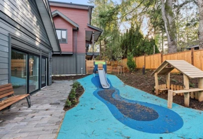 Walk-In Closet Photo of 28 10527 155 Street, Surrey, BC