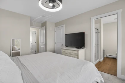 Hallway Photo of 13 6568 193b Street, Surrey, BC
