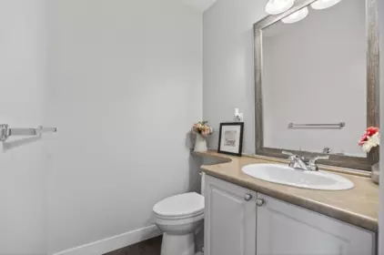 Walk-In Closet Photo of 13 6568 193b Street, Surrey, BC