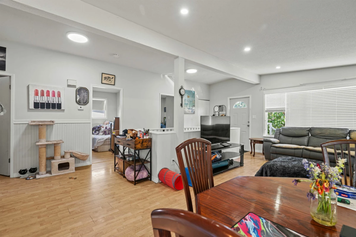 Family Room Photo of 46637 Andrews Avenue, Chilliwack, BC