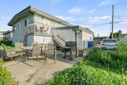 Backyard Photo of 46637 Andrews Avenue, Chilliwack, BC
