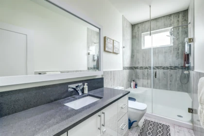 Office / Den Photo of 958 Keil Street, White Rock, BC