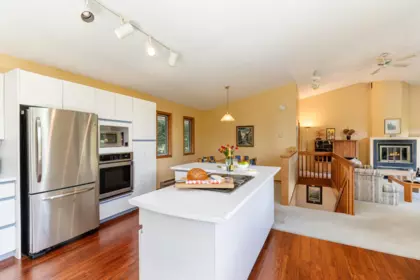 Breakfast Nook Photo of 8325 Rainbow Drive, Whistler, BC