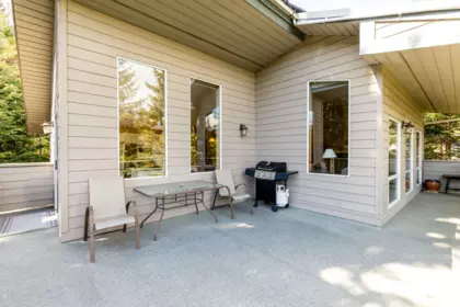 Kitchen Photo of 8325 Rainbow Drive, Whistler, BC