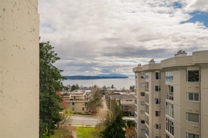 Outdoor Deck Photo of 704 1442 Foster Street, White Rock, BC