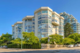 704 1442 Foster Street, White Rock, BC