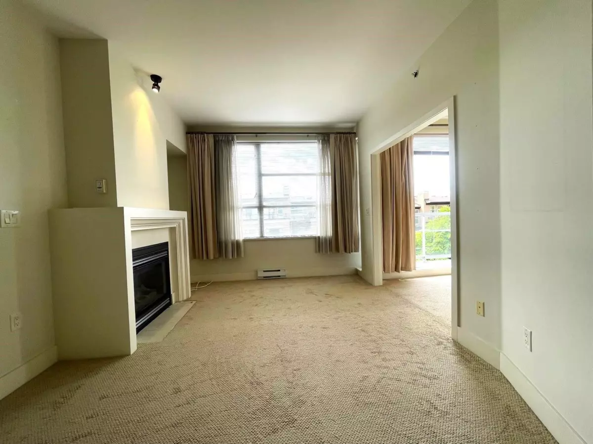 Living Room Photo of 404 2655 Cranberry Drive, Vancouver, BC