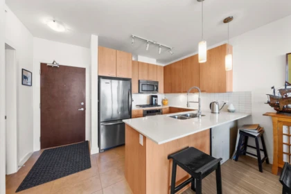 Pantry Photo of 907 2789 Shaughnessy Street, Port Coquitlam, BC