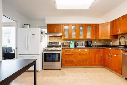 5959 Mcmurray Avenue, Burnaby, BC, Burnaby — Single Family Residence for sale