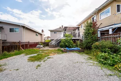 Laundry Room Photo of 5959 Mcmurray Avenue, Burnaby, BC