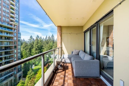 804 6833 Station Hill Drive, Burnaby, BC, Burnaby — Apartment/Condo for sale