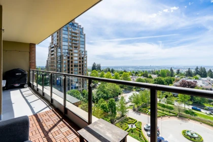 804 6833 Station Hill Drive, Burnaby, BC, Burnaby — Apartment/Condo for sale