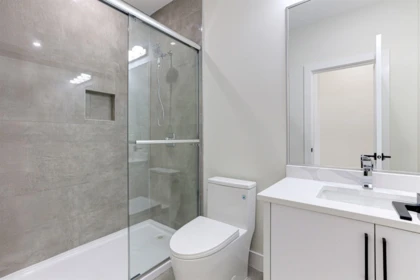 Swimming Pool Photo of 6914 204a Street, Langley, BC