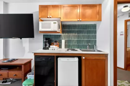 Kitchen Island Photo of 408 4315 Northlands Boulevard, Whistler, BC