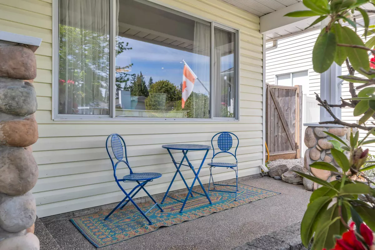 Dining Area Photo of 5075 209th Street, Langley, BC