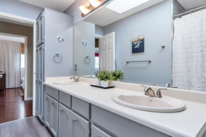 Hot Tub / Spa Photo of 5075 209th Street, Langley, BC