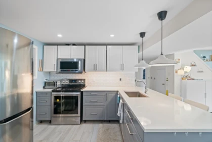 Basement Recreation Room Photo of 8857 Russell Drive, Delta, BC
