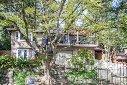 Staircase Photo of 2634 Rogate Avenue, Coquitlam, BC