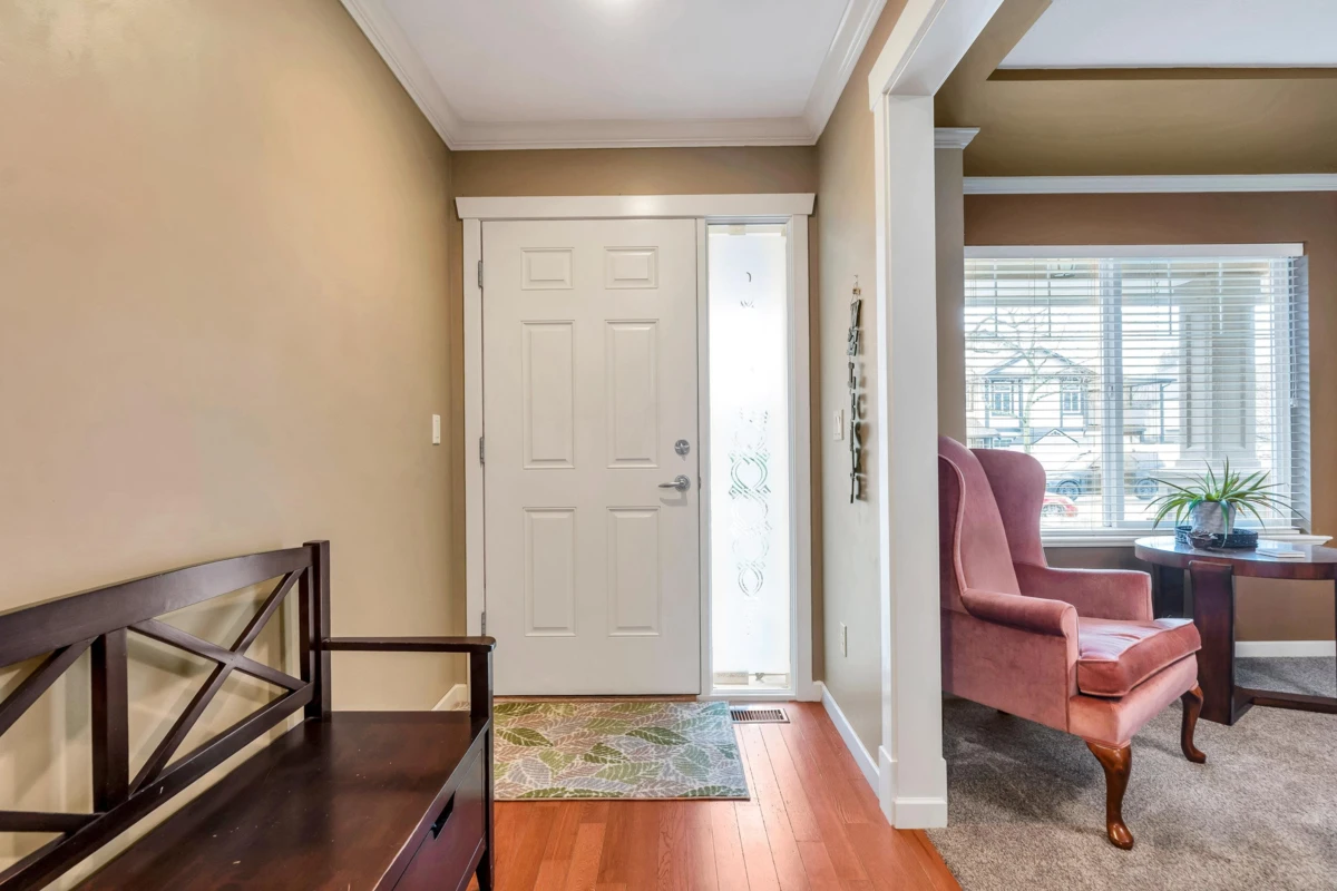 Dining Area Photo of 27932 Buffer Crescent, Abbotsford, BC