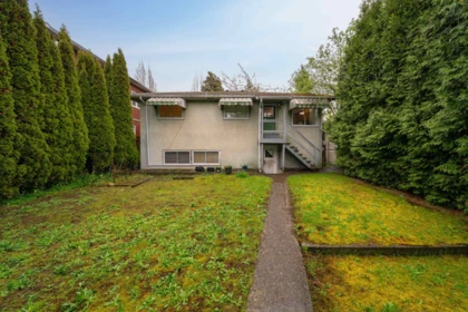 Staircase Photo of 7475 Knight Street, Vancouver, BC