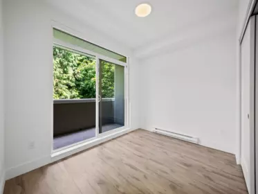 Office / Den Photo of 306 6338 King George Boulevard, Surrey, BC