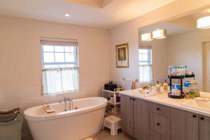 Mudroom Photo of 2 3438 Gislason Avenue, Coquitlam, BC