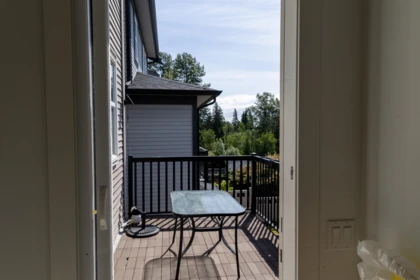 Powder Room Photo of 2 3438 Gislason Avenue, Coquitlam, BC
