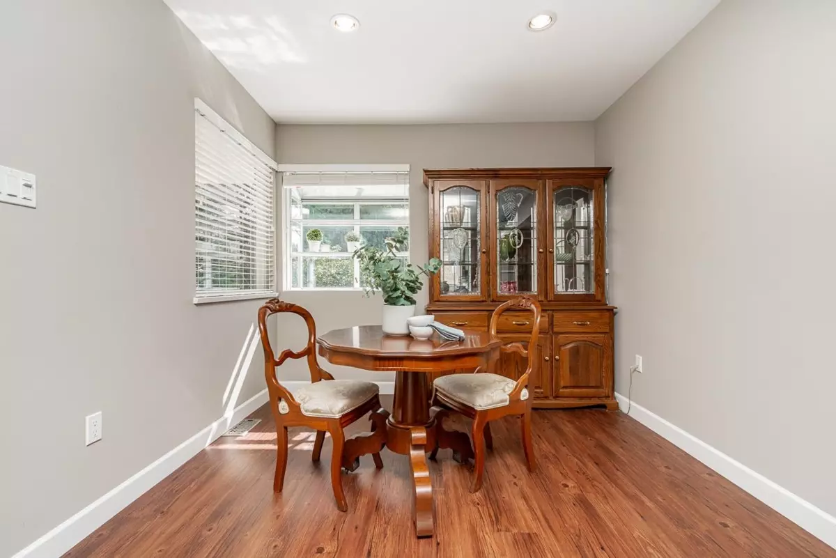 Dining Area Photo of 1730 Westminster Avenue, Port Coquitlam, BC